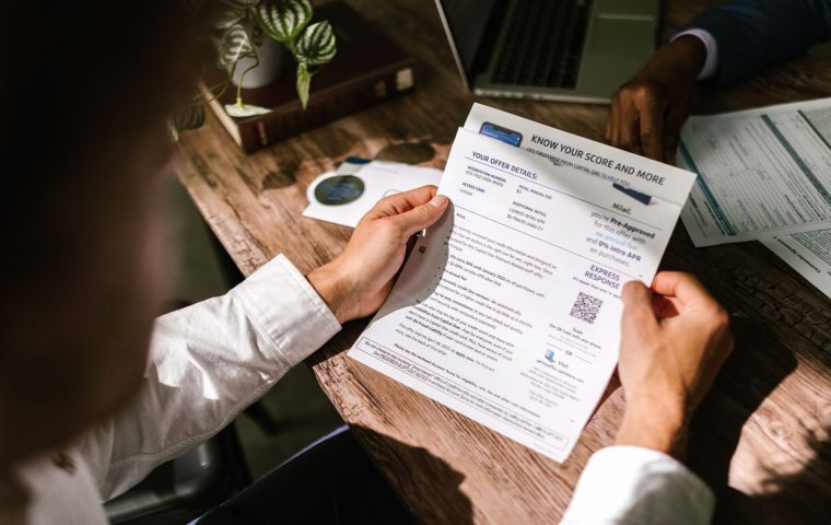 How to Track Your Spending So Nothing Slips Through